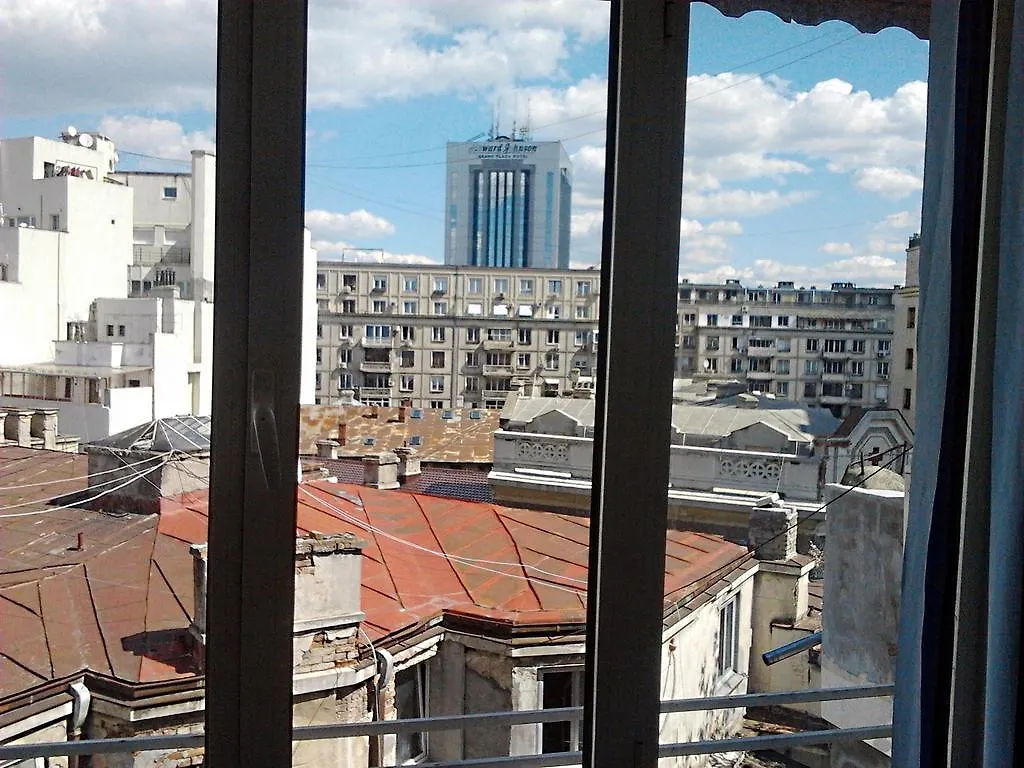 Studio French Embassy, Amzei Historic Center kontakter