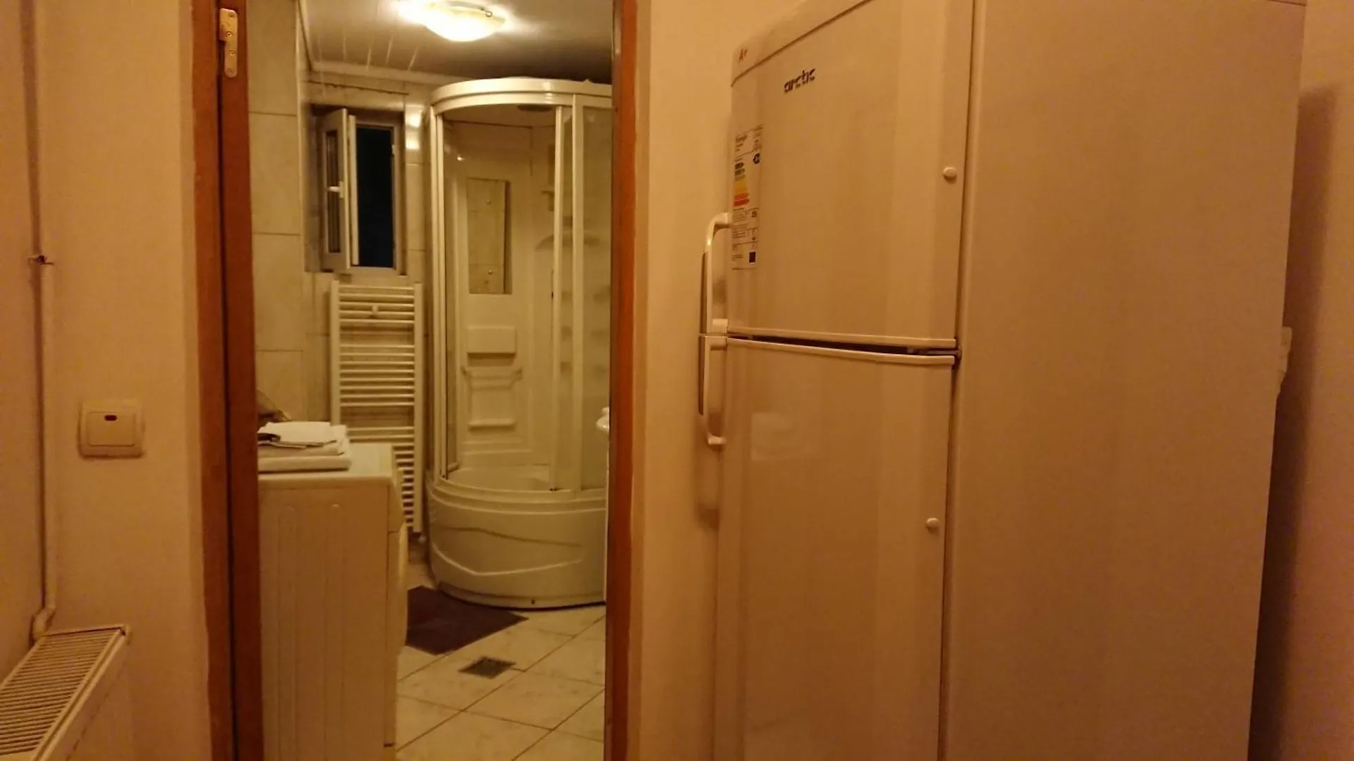 Studio French Embassy, Amzei Historic Center Bukarest Apartman
